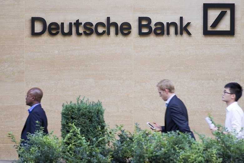 Deutsche Bank, Londra'daki Canary Wharf Ofislerini Gözden Geçiriyor