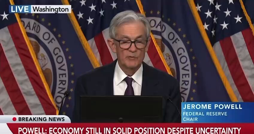 Fed Başkanı Powell, Ekonomik Belirsizliğin Artışına İşaret Etti: Ticaret Politikaları Etkili Oluyor