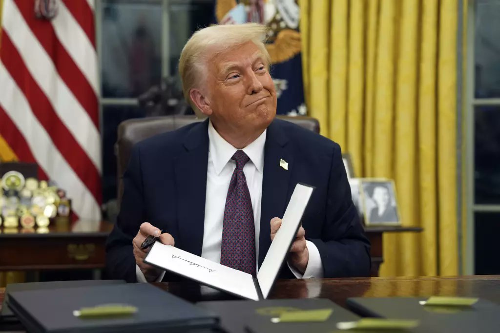 Trump ve Çin Heyeti İsviçre'de Görüşme Yaptı: 