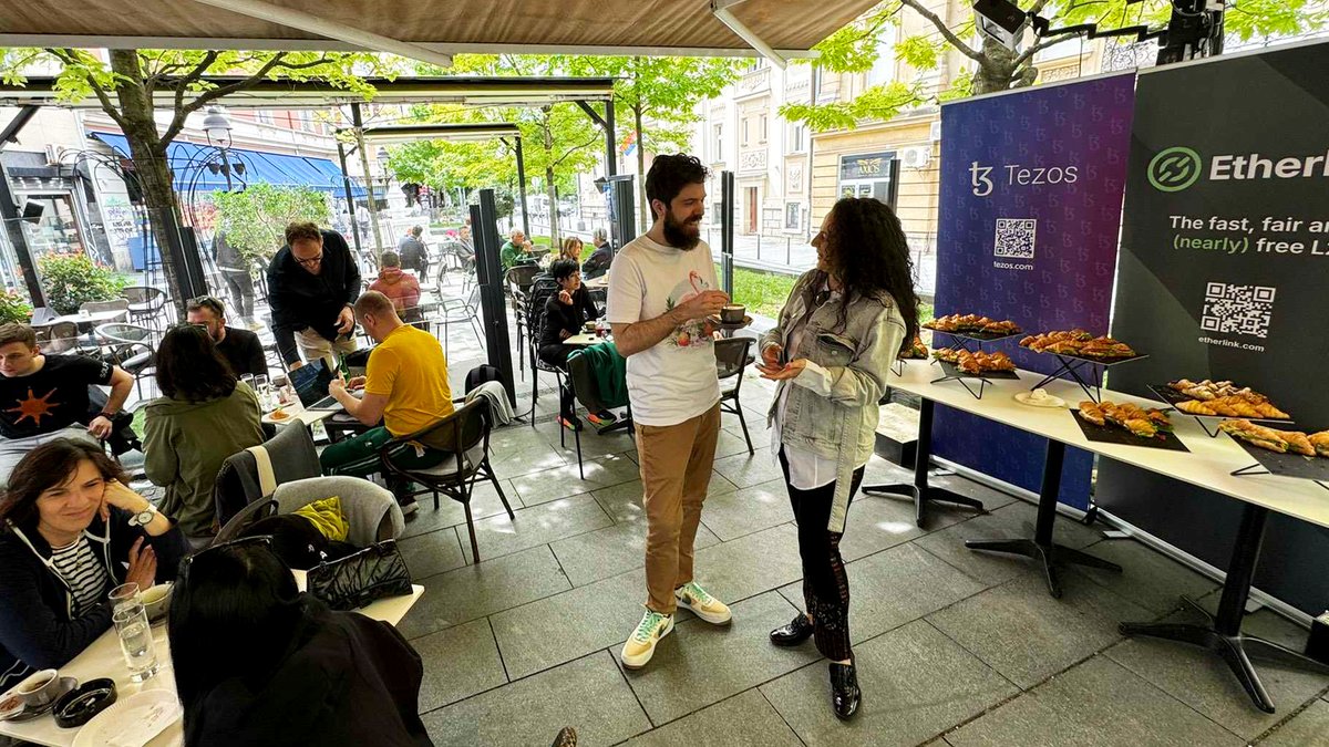 Tezos Topluluğu Kahvaltıda Bir Araya Geldi
